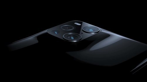 Las cámaras del OPPO Find X3 Pro 5G destacan por su lente microscópica.