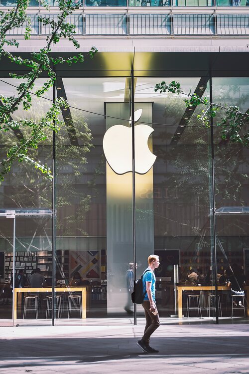 Apple sigue sin aflojar: su valor supera los 400.000 millones de dólares